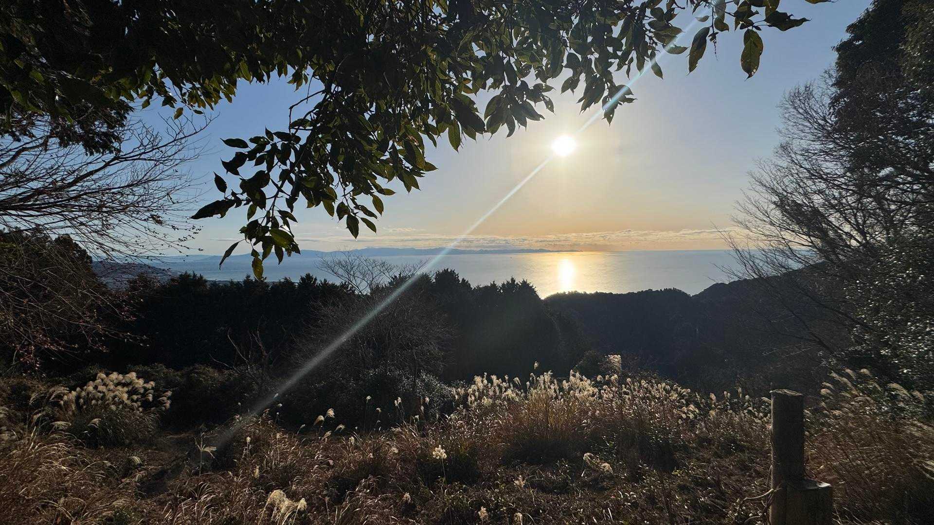 鞍掛峠-満観峰-丸子富士 往復コースの写真