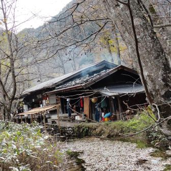嘉門次小屋