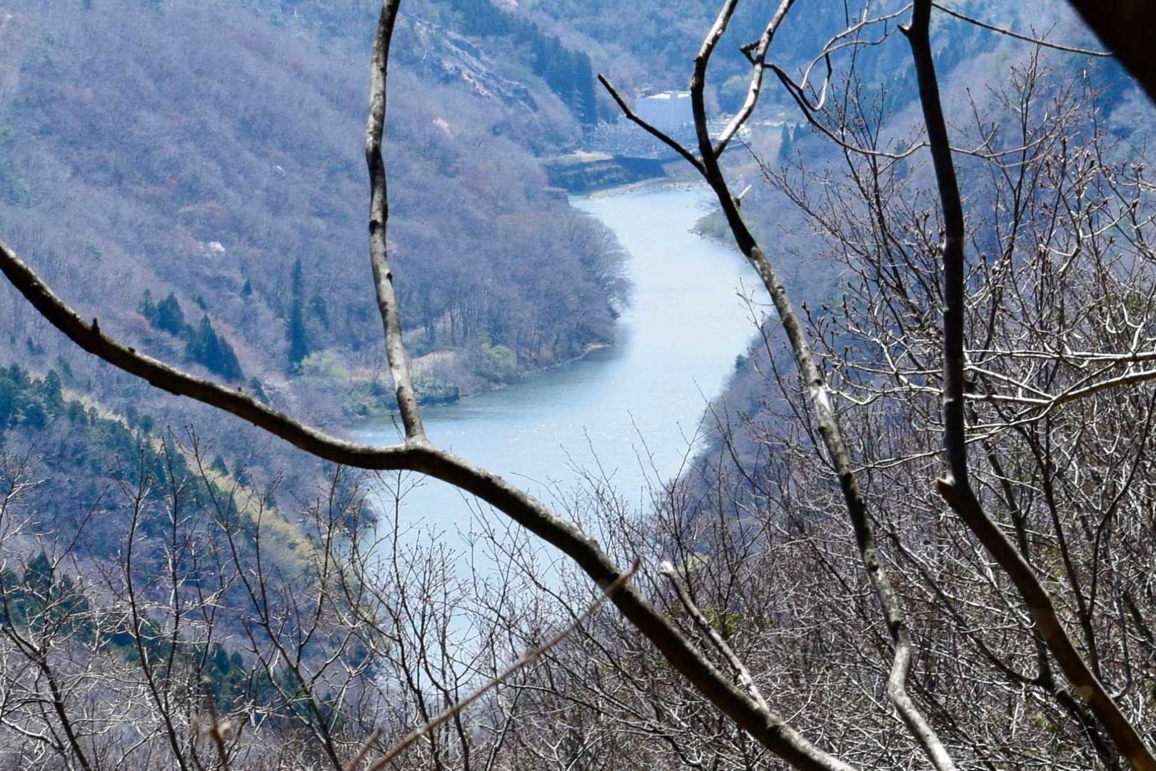 川