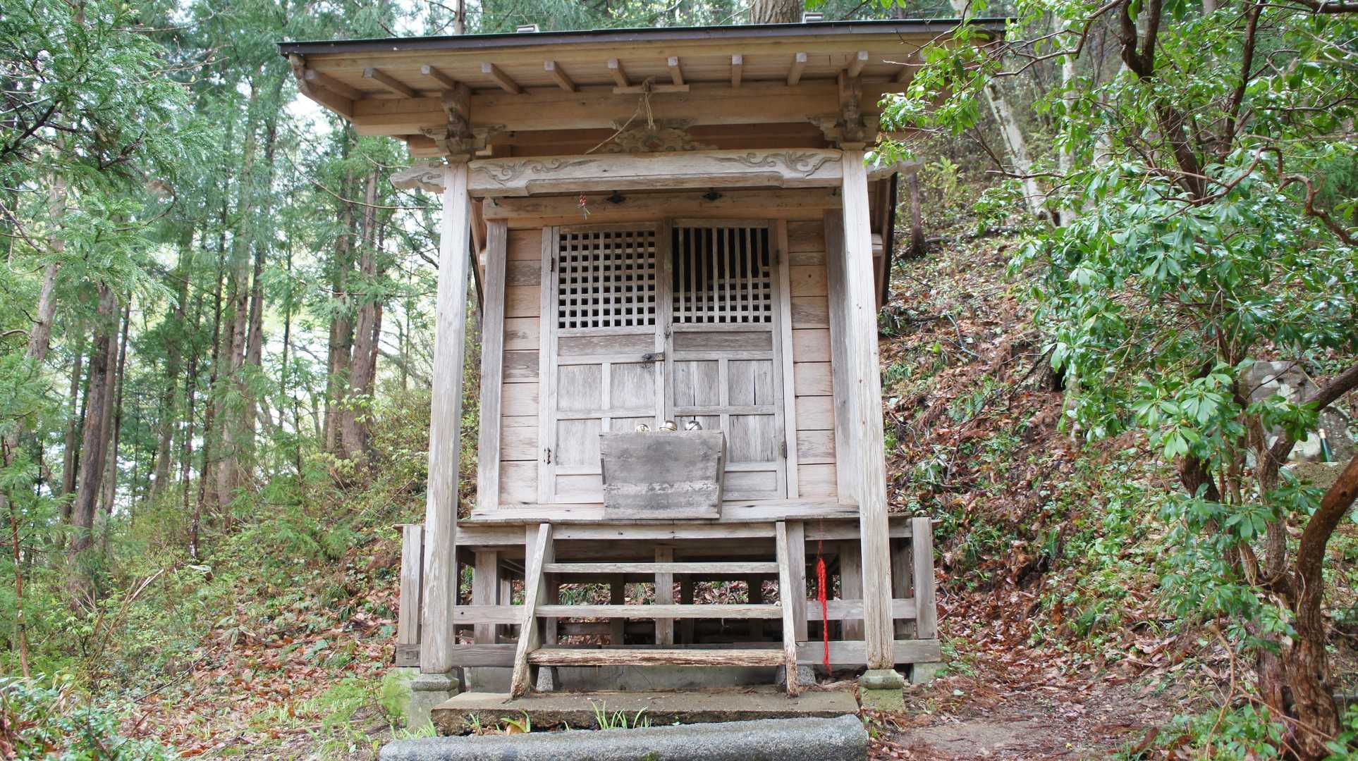 神社で👏👏
