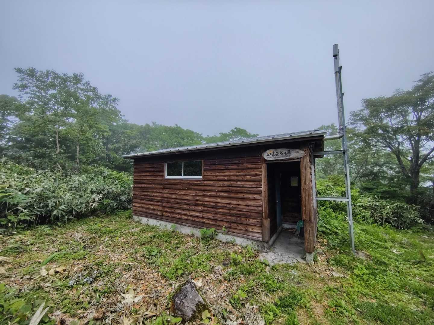 高校の避難小屋🛖
共学だったら、ひと夏の想い出とかイベントありそう🙈💕