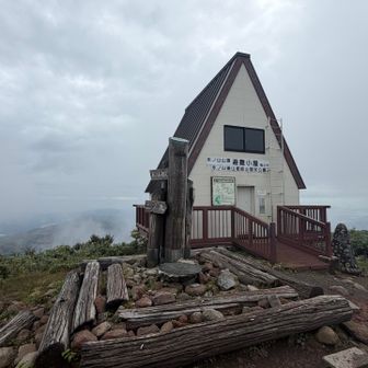 山頂小屋