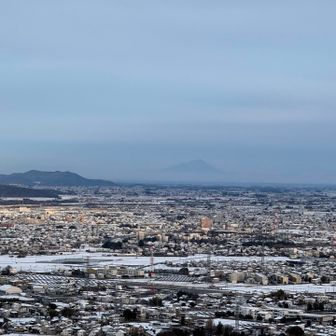 薄っすら筑波山