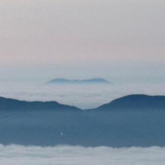弥彦山