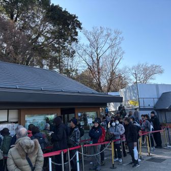 行列はあまり長くなかったので、
はじめて、天狗焼きを買ってみた