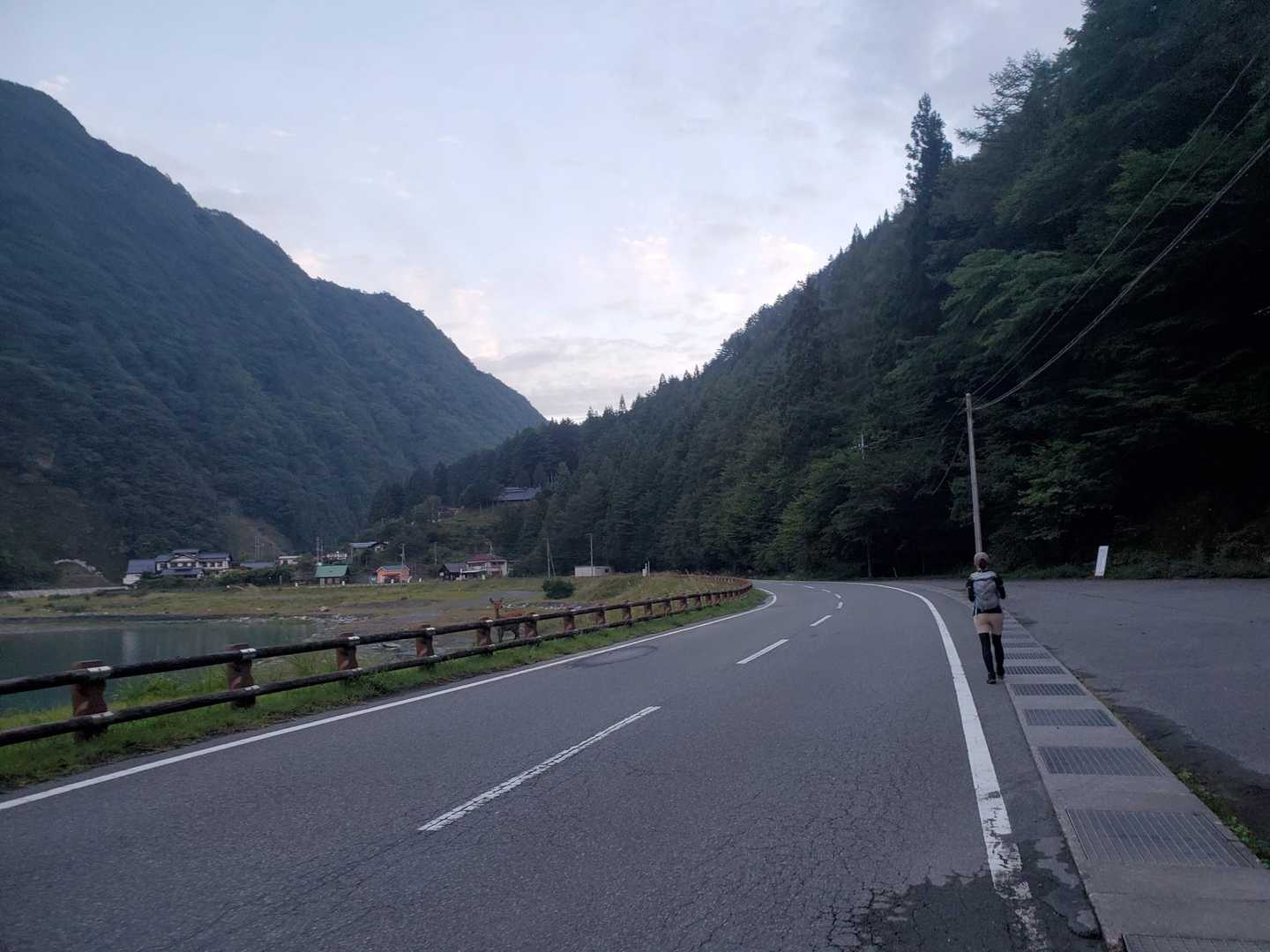 駐車場からﾃｸﾃｸ