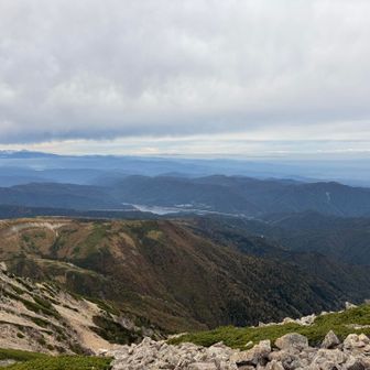 有峰湖が見えます