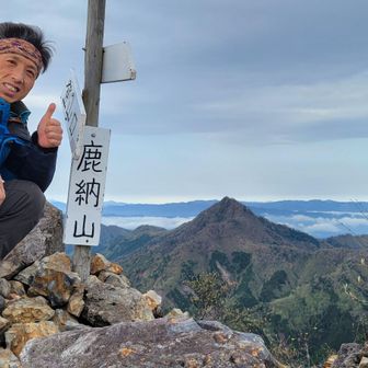 チビ３脚で📸
向こうは日隠山。遠いな(笑)