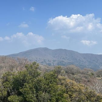 見晴台から万三郎岳