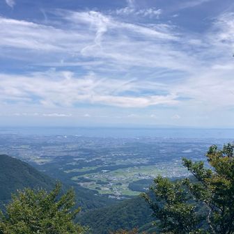 水沢岳から景色良い