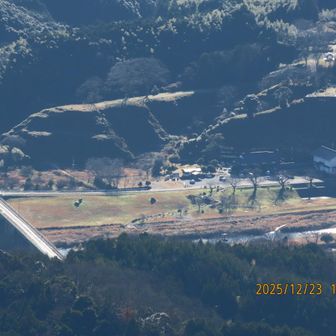 富田橋や馬乗馬場
広瀬絣センターが見えます