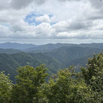 近江国境百里ヶ岳方面