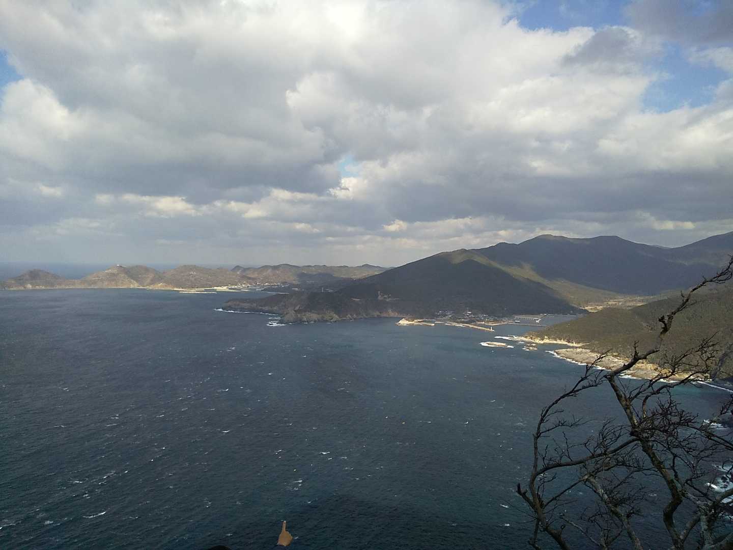 神山山頂近くの展望所🎶