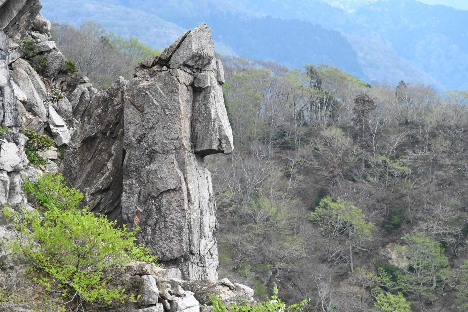 モアイ🗿