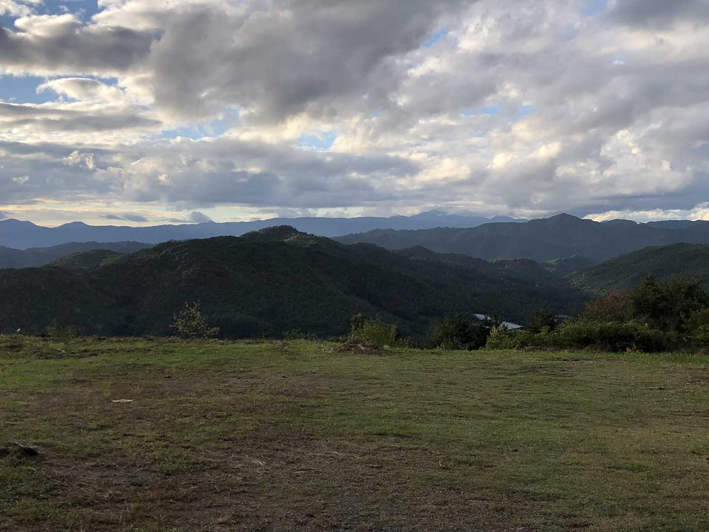 大朝日岳方向