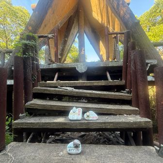 この展望台は階段が壊れてて立入禁止