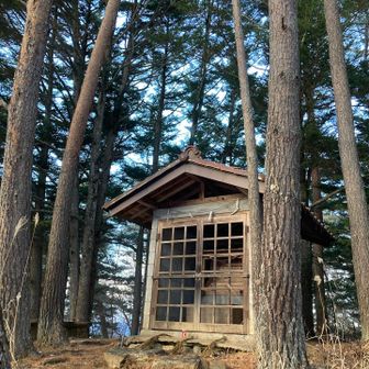 栂平にも👏
これにて高烏谷三社参り、達成なり