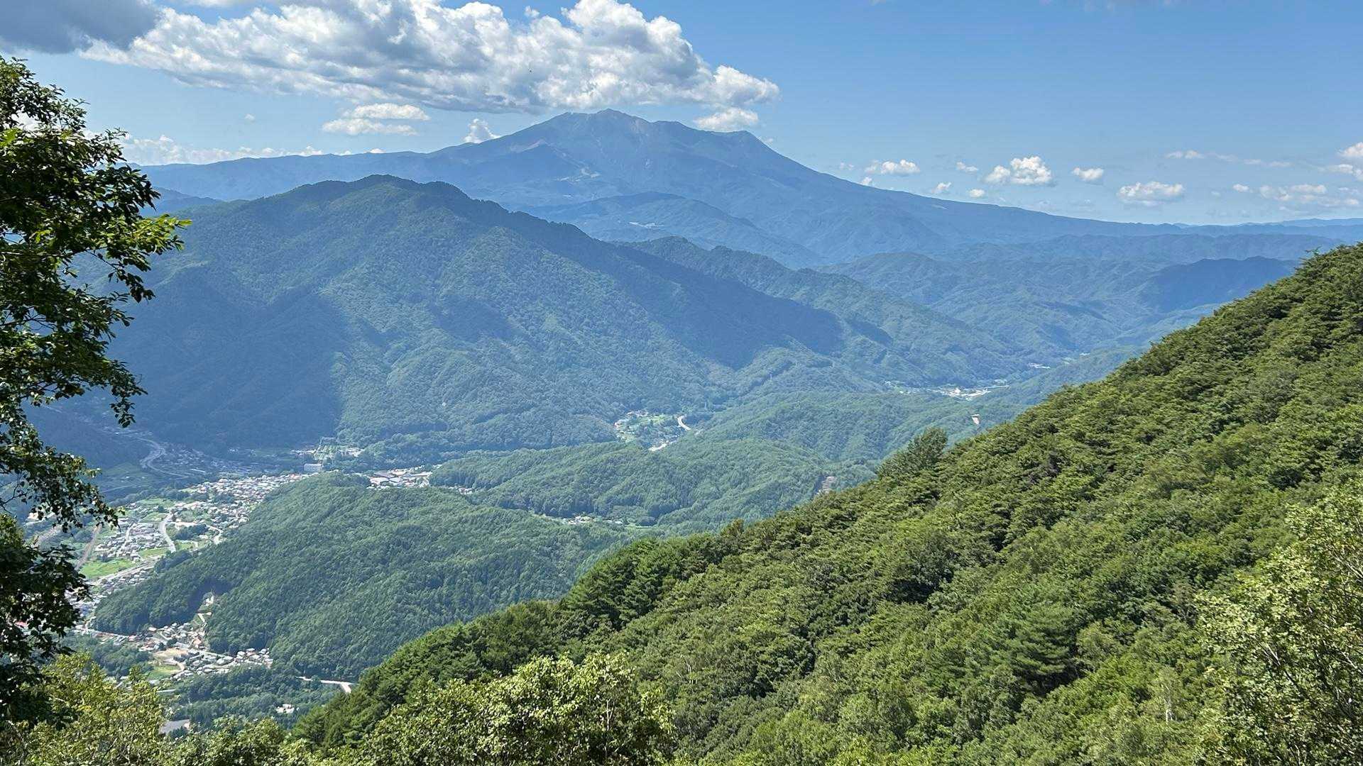 御嶽山がキレイに見えてきました