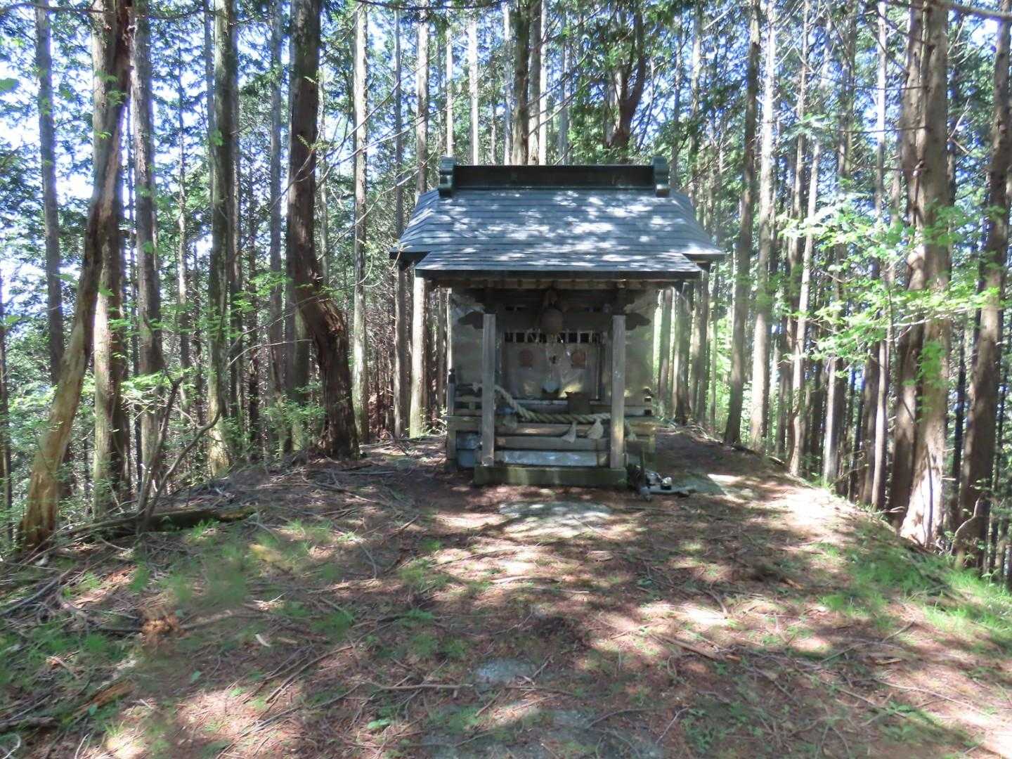 笹目倉山に到着。