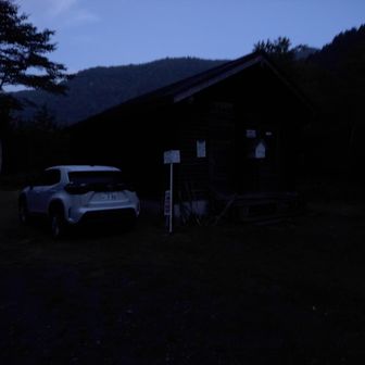 日の出前に出発