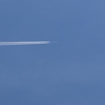 ✈️雲
