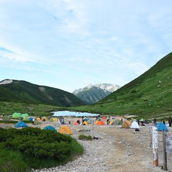 意外とまだテントがある
(半分くらいになったらしい)