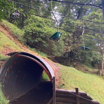平日登山ばかりの我々は賑やかな山に少し戸惑う