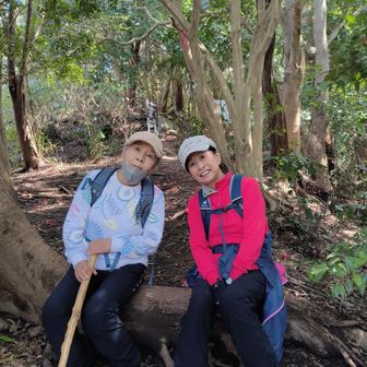 二人並んで昔の乙女。
今が一番幸せな時間。