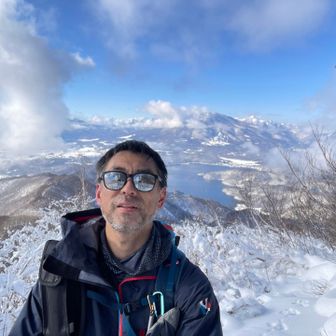 野尻湖バックに記念撮影