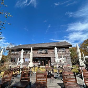🟦🟦秋空のテラスカフェ