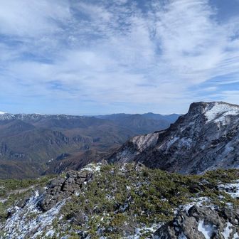 桂月岳山頂⛰️
桂月岳から、ニセイカウシュッペ山・アンギラス・平山・黒岳