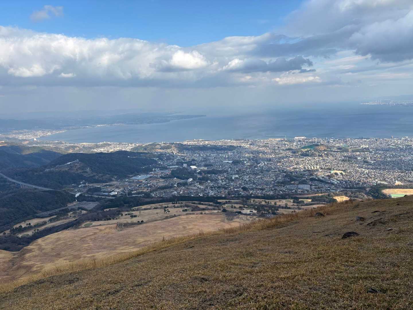 別府市内と別府湾