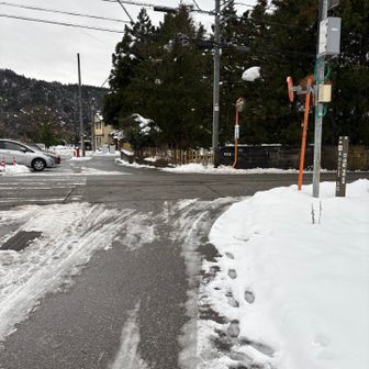 駐車場🅿️
到着👏✨
今年も安全登山で
たくさん登りたいと
思います🤗
おつかれ山でした🎍👋