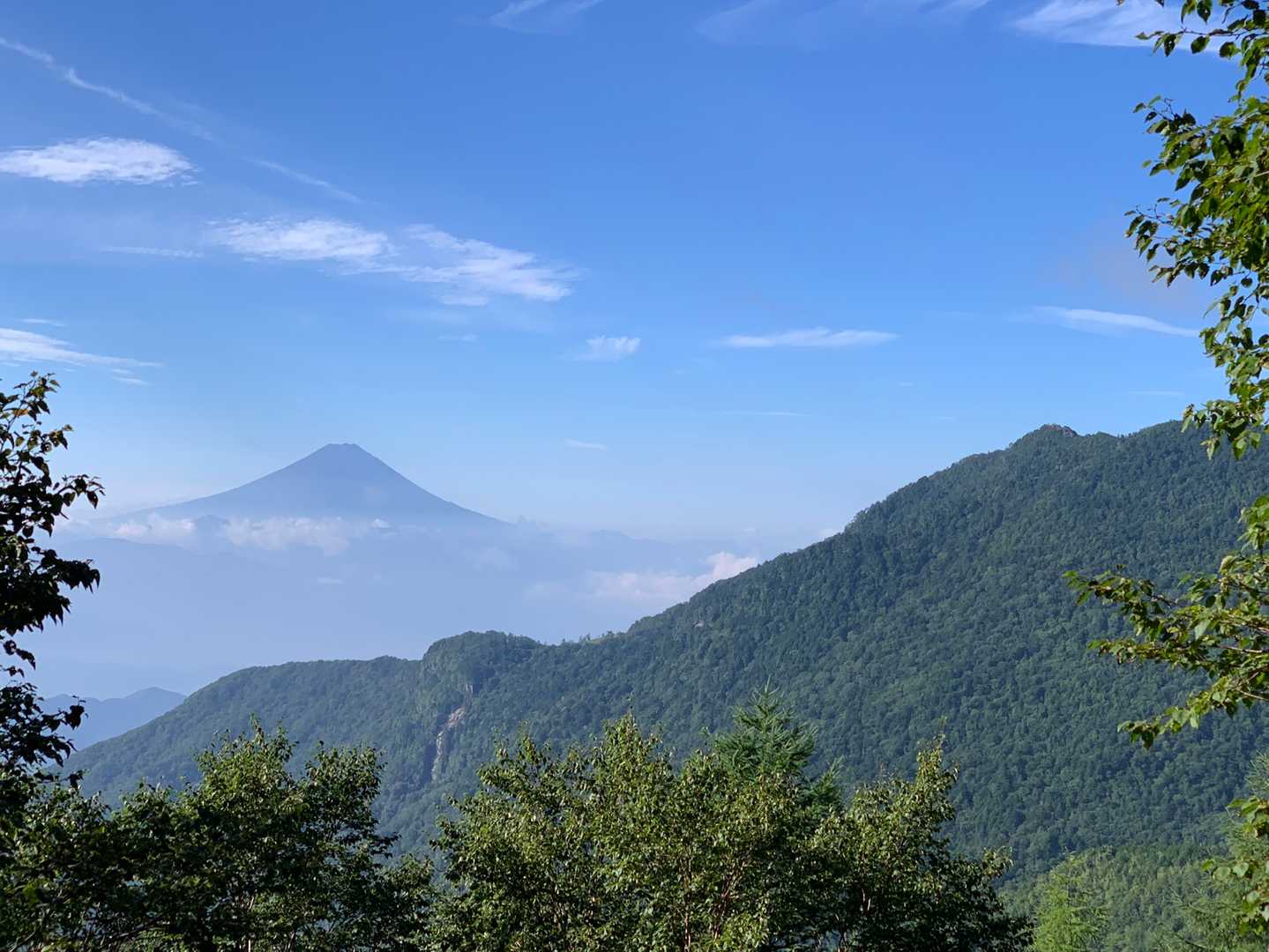 黒金山登山口-牛首のタル-黒金山 往復コースの写真