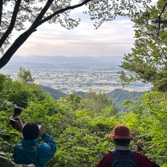 飯豊、川西、米沢方面