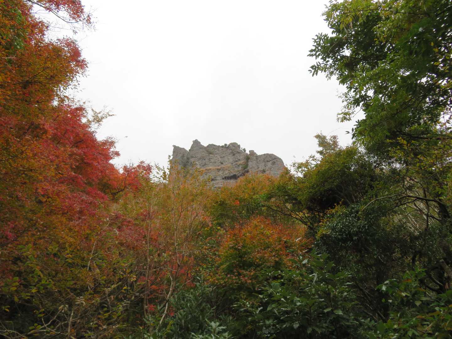 層雲壇