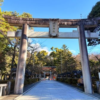 立派な神社です