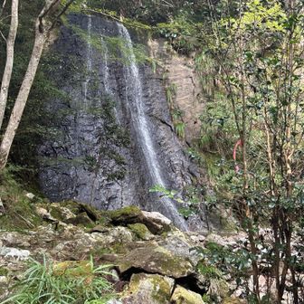 龍が瀧。ここには看板は無し。