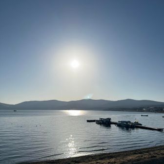 富士山駅から富士急バスでホテルマウント富士で下車。山中湖畔を散歩し登山口へ