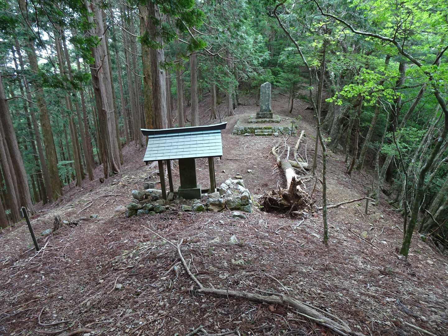 石碑がありました