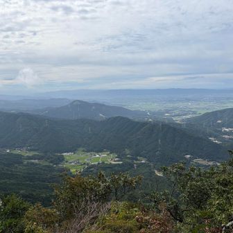 岩の先に展望ポイント