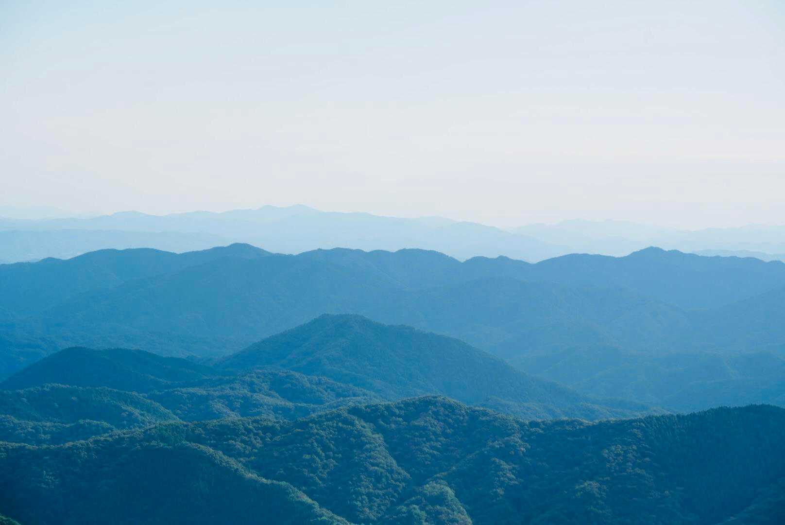 中国山地は四国に比べると険しい山ではありませんが、歩きやすいルートが多くて楽しいですね😊