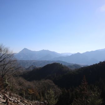 武甲山方面の眺め