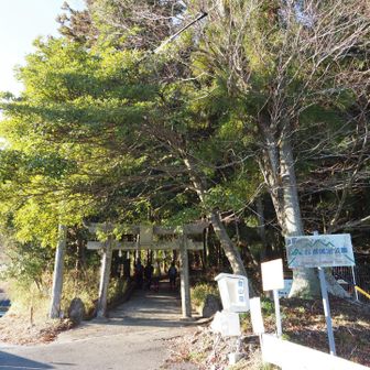 少し離れた駐車場（300円）から爽やかにスタート