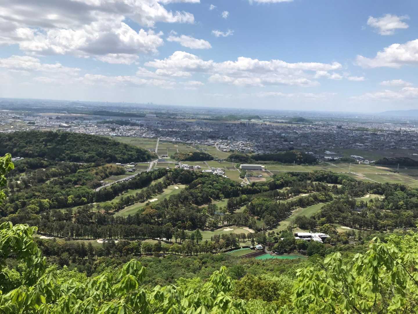 伊吹の滝駐車場前のゴルフ場⛳️🏌️‍♀️