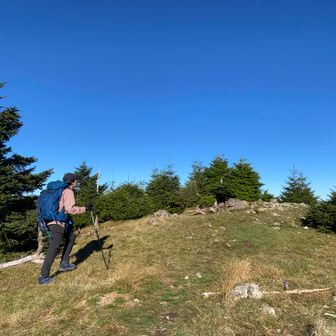 明星ヶ岳
1894ｍ 近畿地方標高第３位
探したけど山名板が見つけられませんでした、なんでだろう？