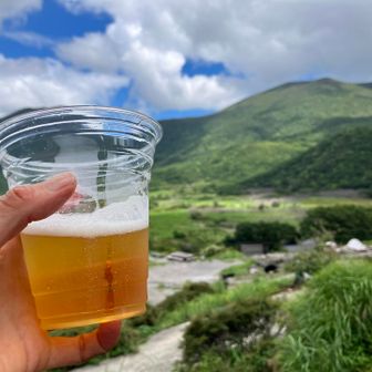 山で生ビール
最&高！

ガパオライスもココナッツカレーも
手作り😊ちゃんと美味しかったです！
