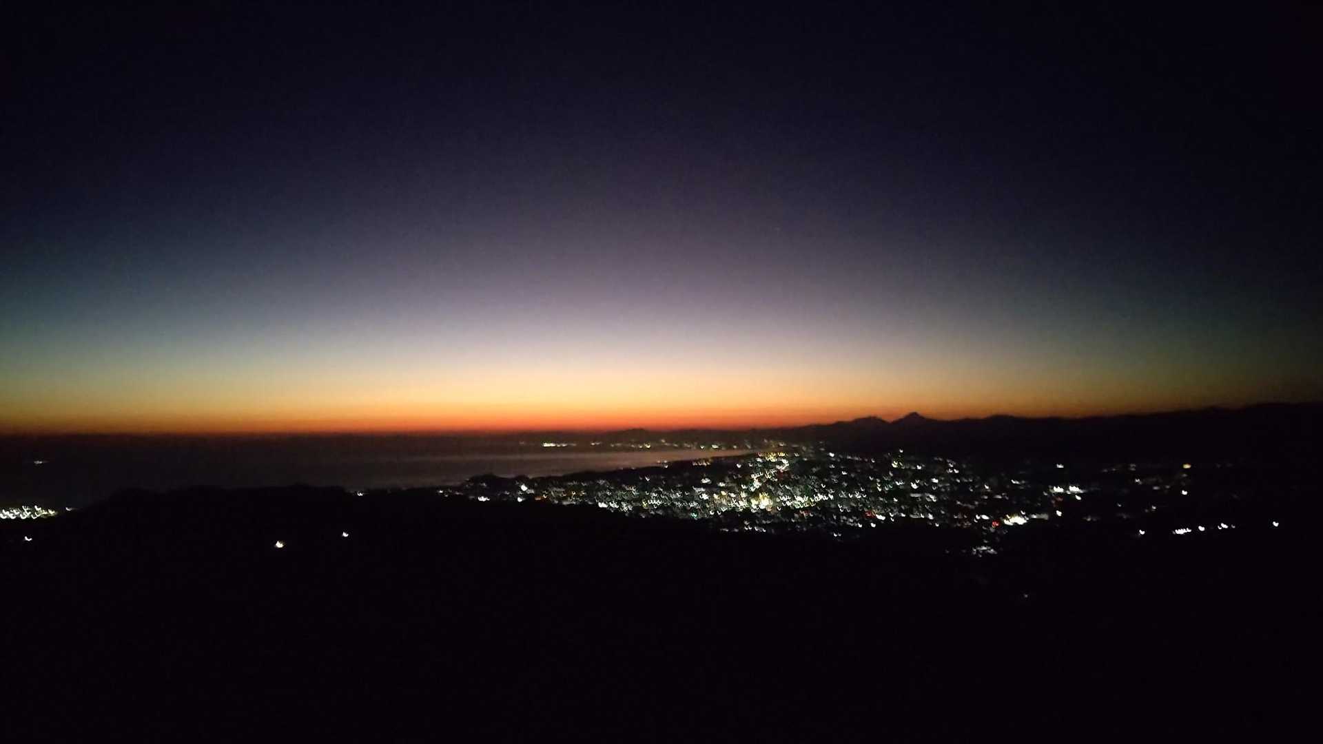 やばい。夜が明けてしまう。