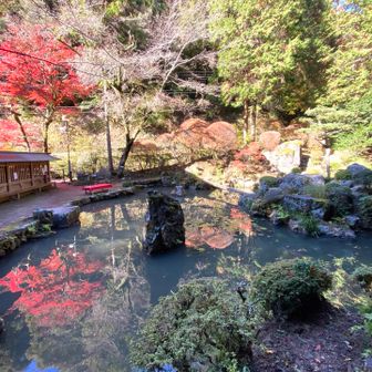 趣の有る、内々神社の庭園