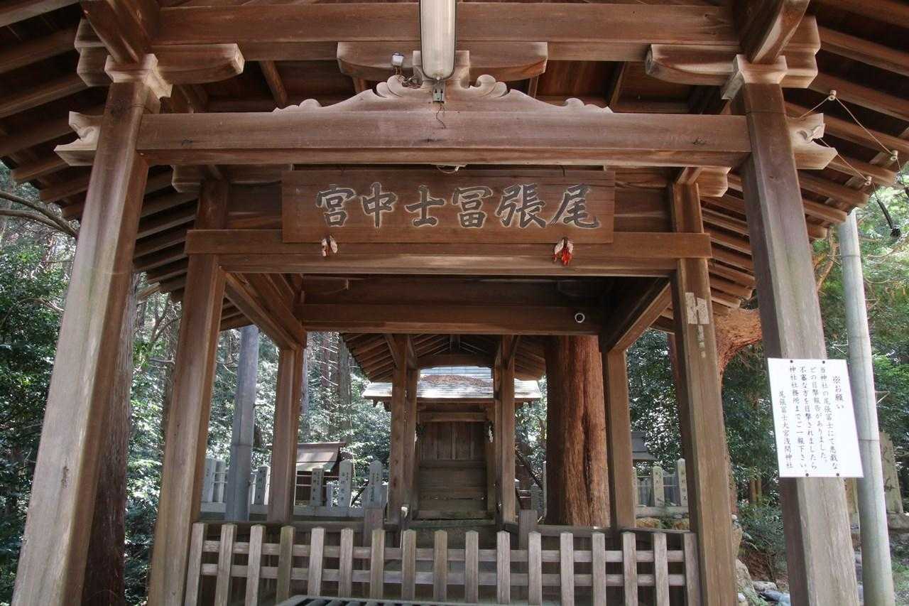 尾張富士中社